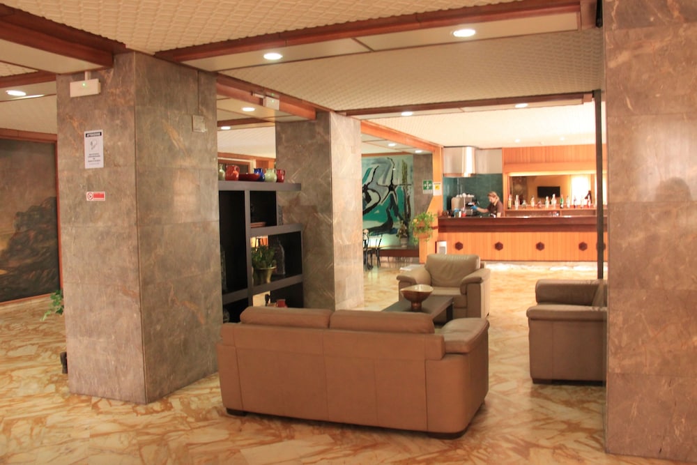 Hotel Plaza 36/47