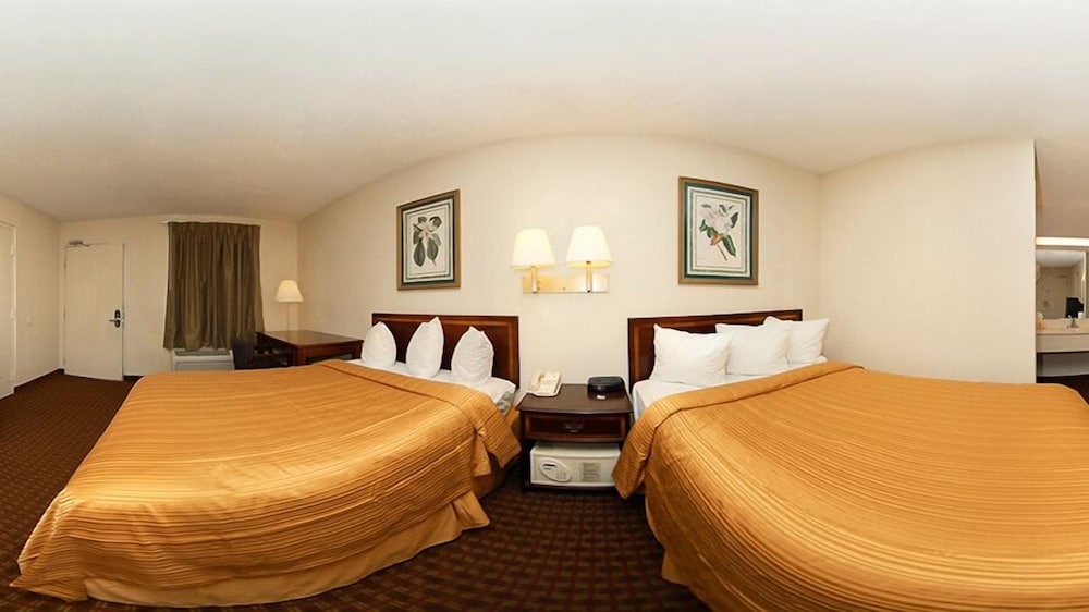 Quality Inn Goose Creek Charleston 18/35