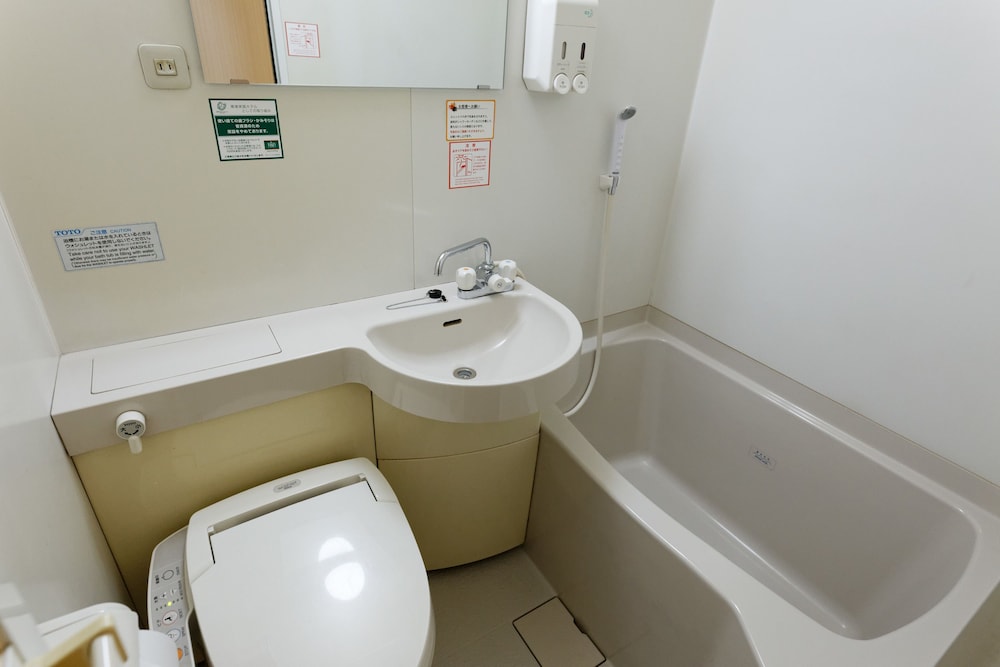 Washington R&B Hotel Hakataekimae Dai 1 42/42