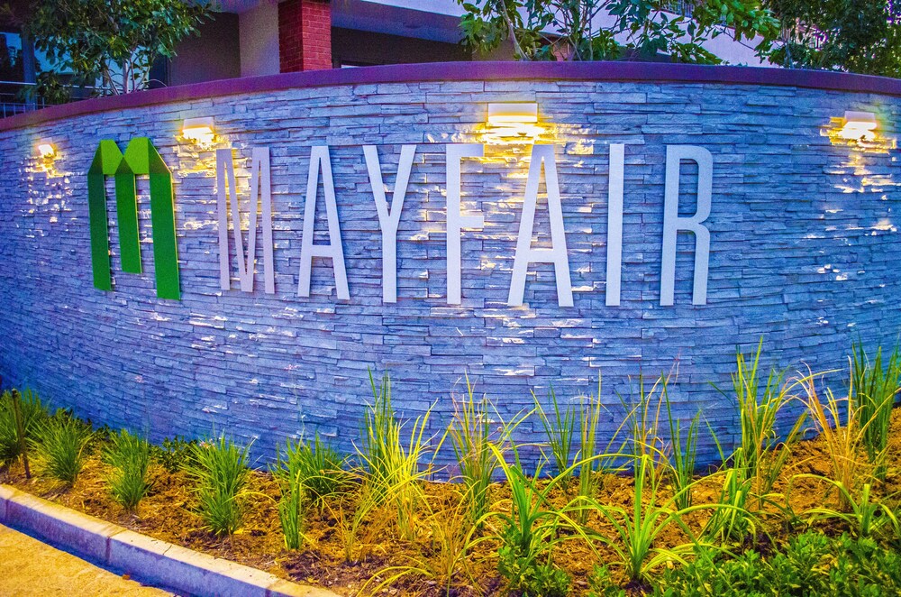 Mayfair Luxury Apartments 3/50