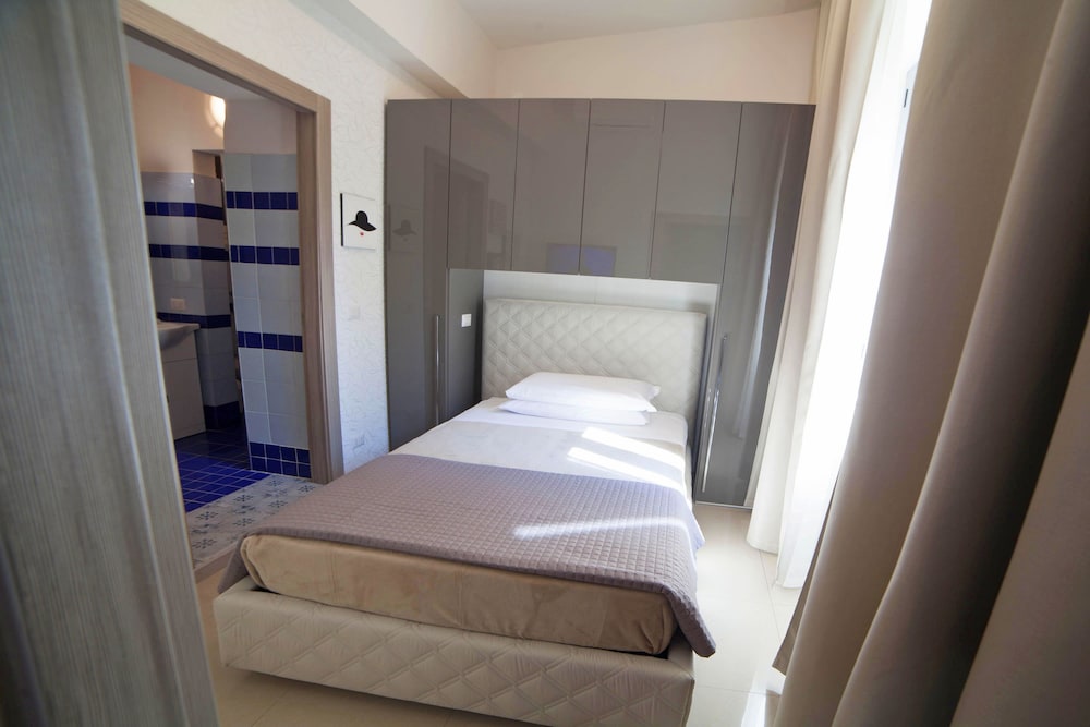 Cadorna House 20/50