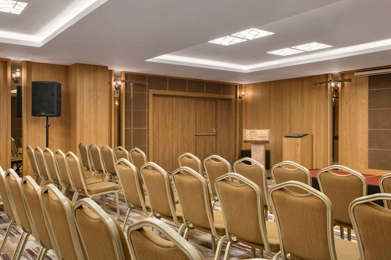 Ramada By Wyndham Bursa Cekirge Thermal And Spa 36/38