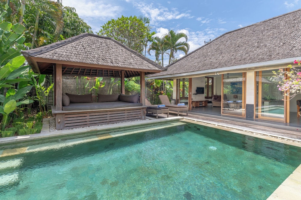 Anyar Estate 39/50