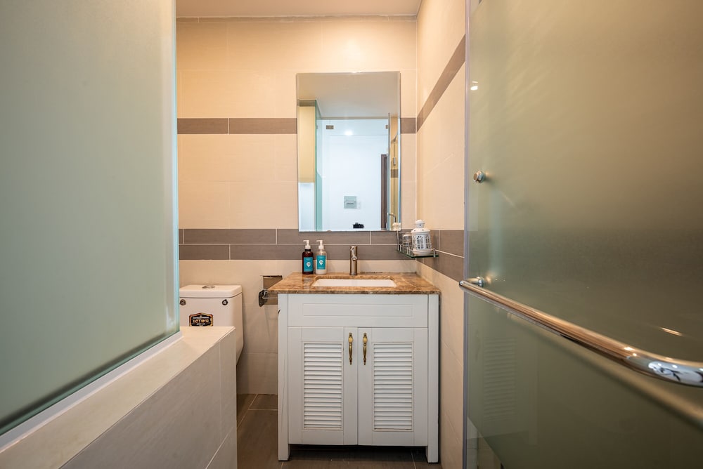 Cozrum Homes - Sonata Residence 50/50