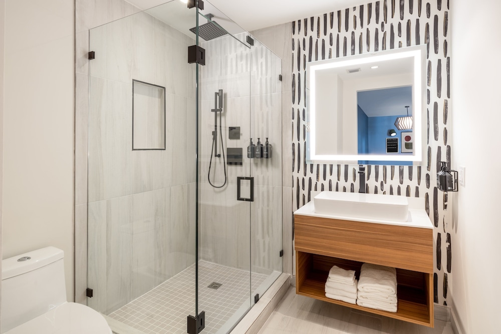 Atwell Suite Miami Brickell 33/79
