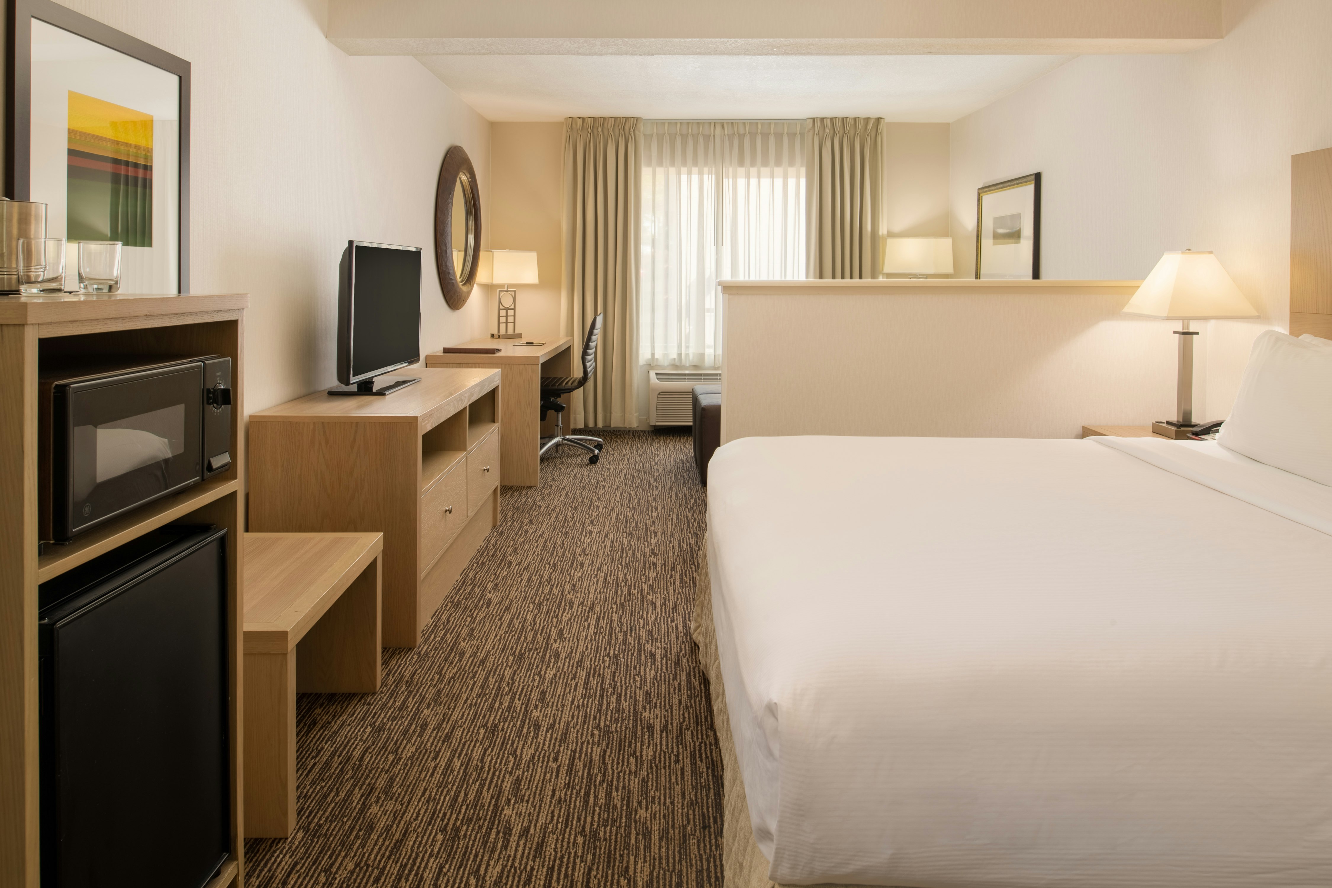 Room, King Bed