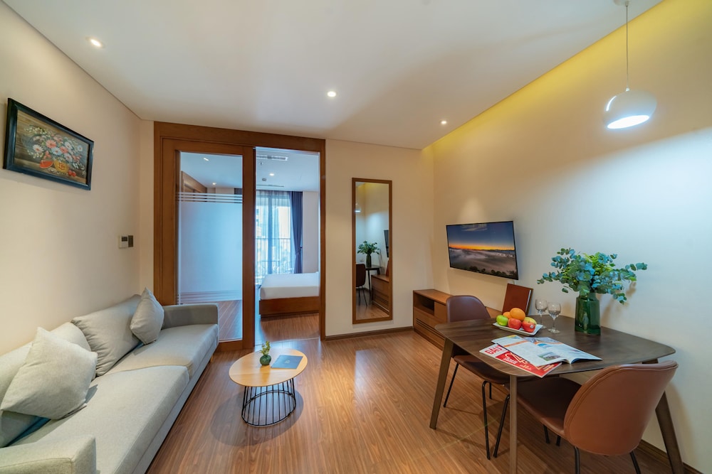DHTS Business Hotel & Apartment 32/40