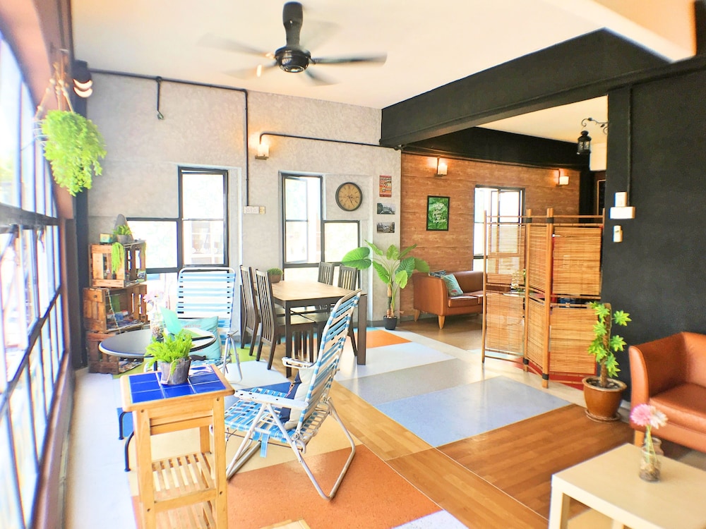 Lavender Guesthouse 57/62