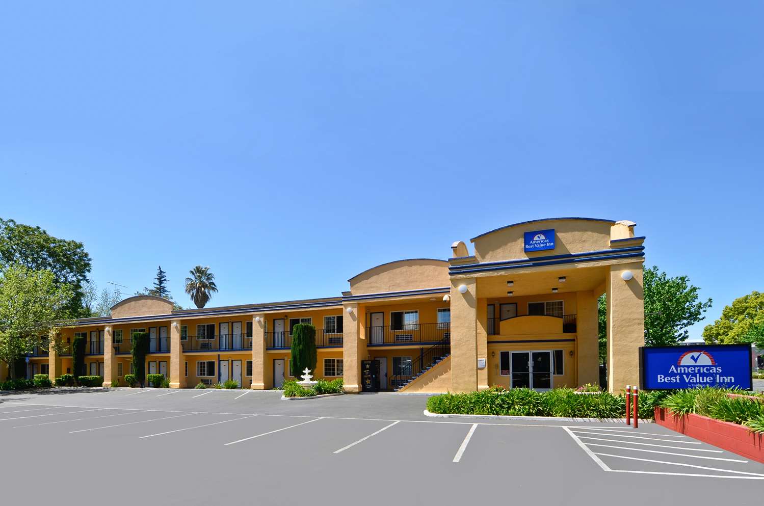 Americas Best Value Inn Chico 2/30