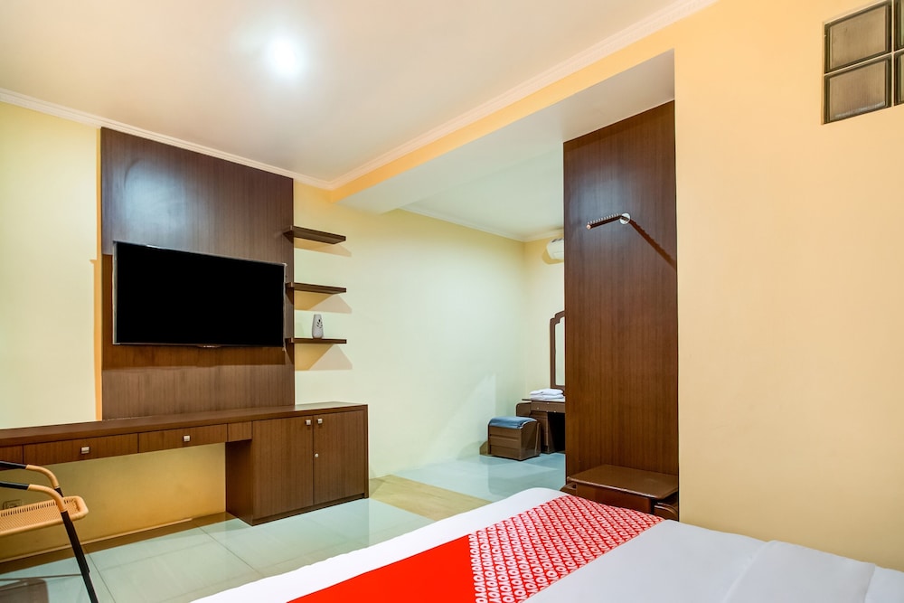Hotel O Sofia Homestay Syariah 11/25