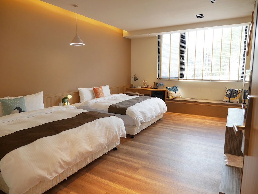 GALLERY, QUADRUPLE, 2 QUEEN BEDS, ACCESSIBLE