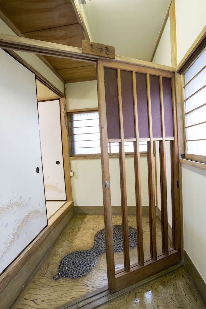 Atami Kinomiyanoyu Shogetsu 12/27