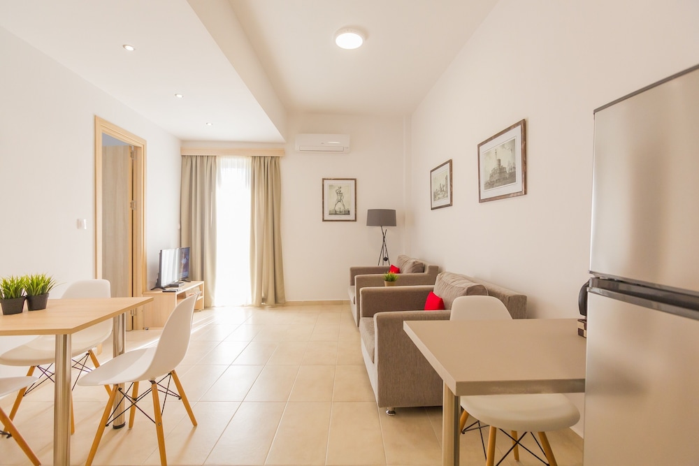 The Perfect Spot Luxury Apartments 25/29