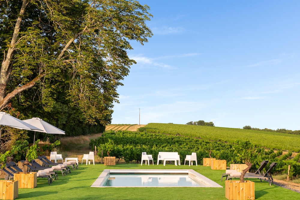 The Originals Chateau de Tauzies 34/41
