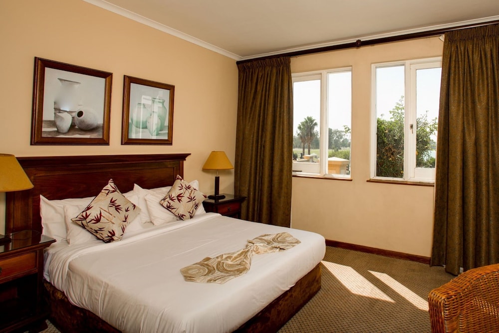 Riviera on Vaal Resort 14/66