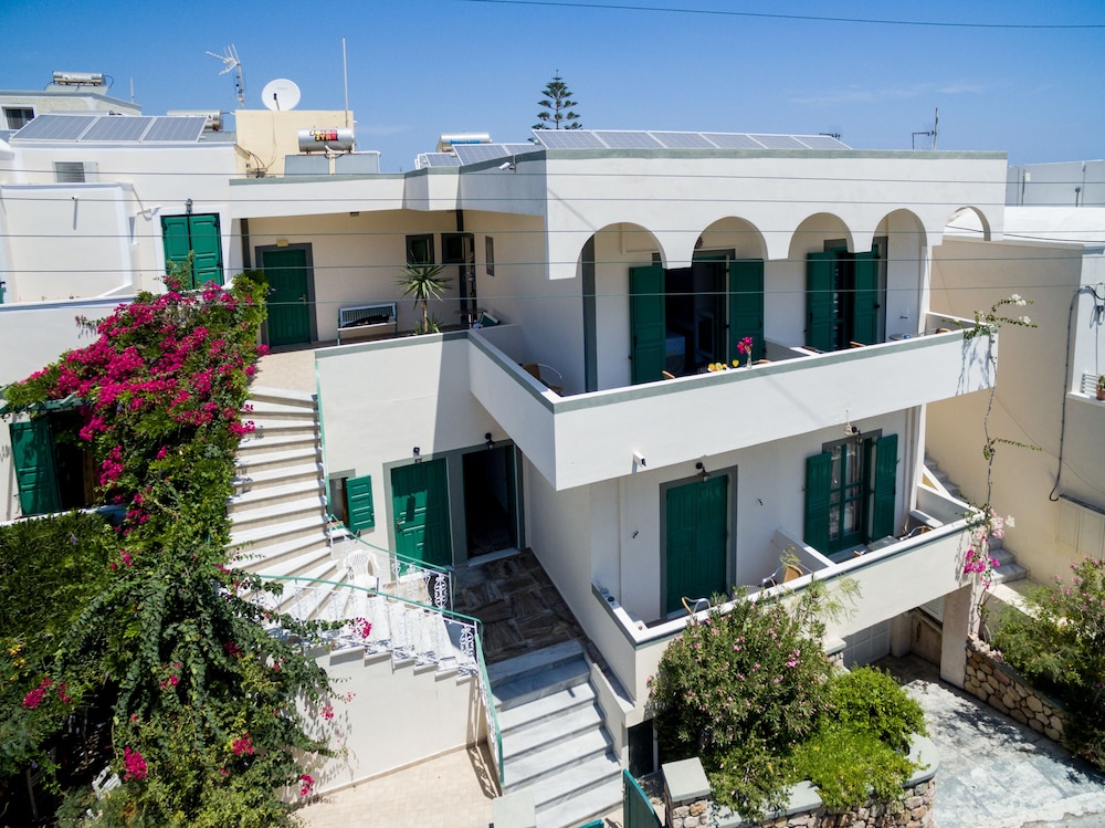MARY HOTEL(Studios and Apartments) 2/55