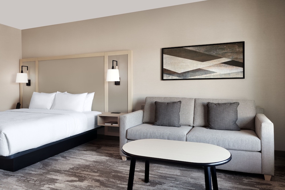 Fairfield Inn & Suites by Marriott Show Low 10/37