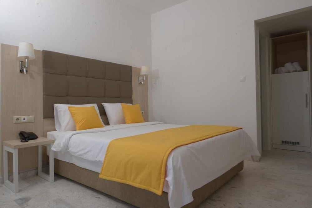 Aristoteles Holiday Resort & Spa 17/70