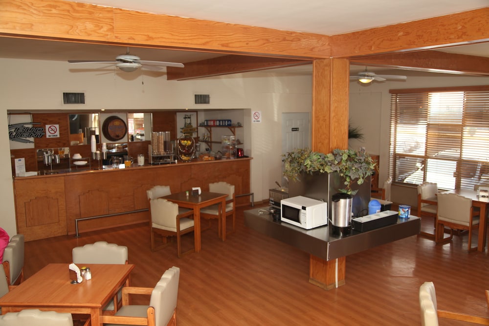 American Inn Hotel Suites Hidalgo Del Parral 39/45