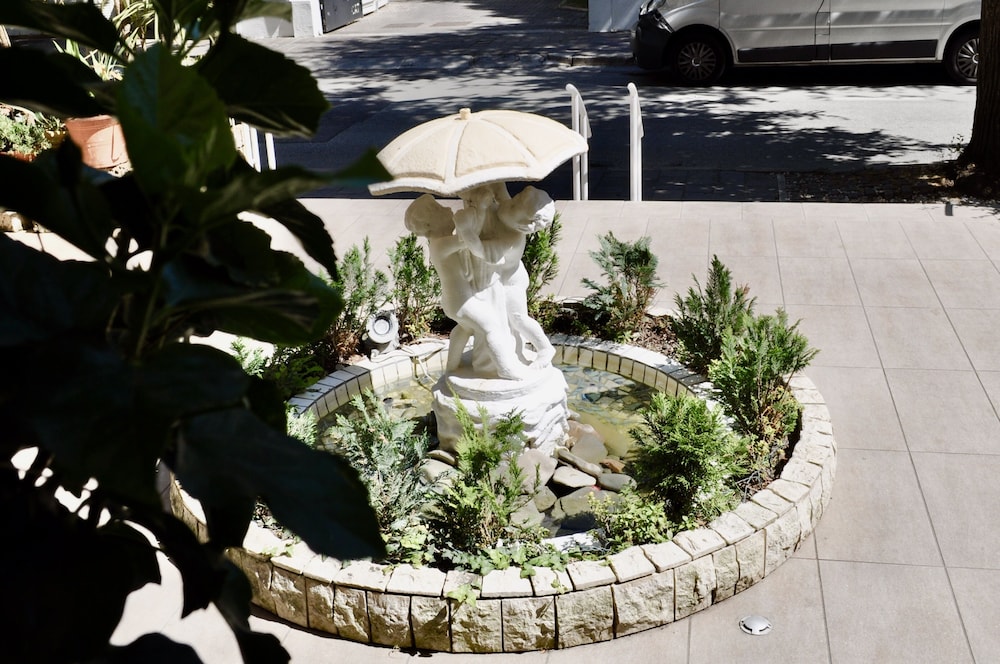 Hotel Corallo Garni 39/45