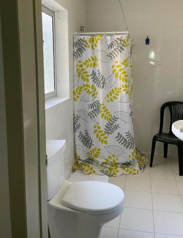 غرفة رباعية، Roma Hotel 4/5