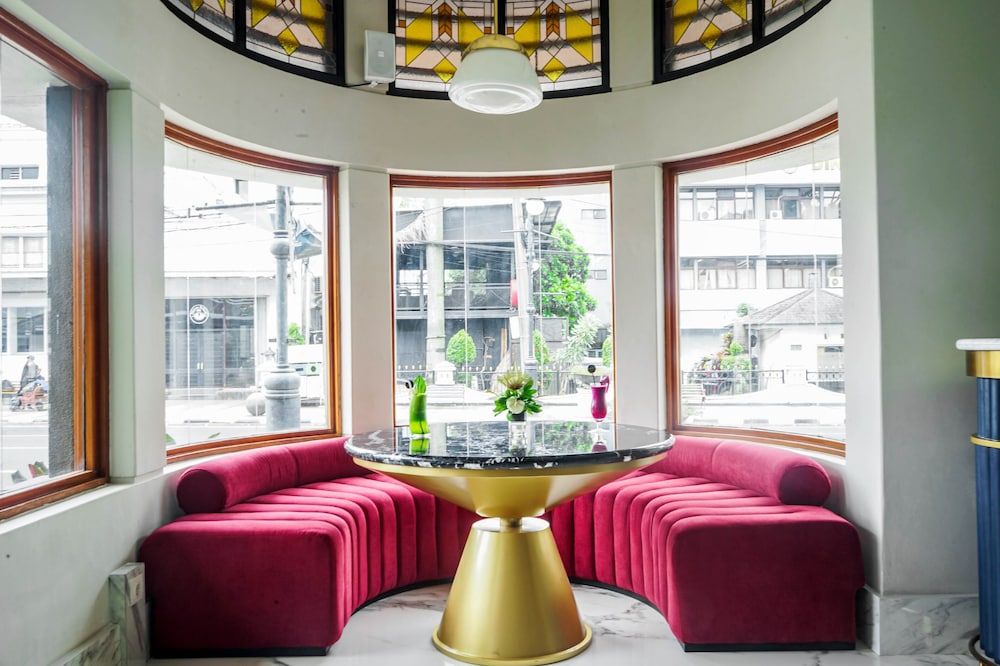 Savoy Homann Bandung 44/61