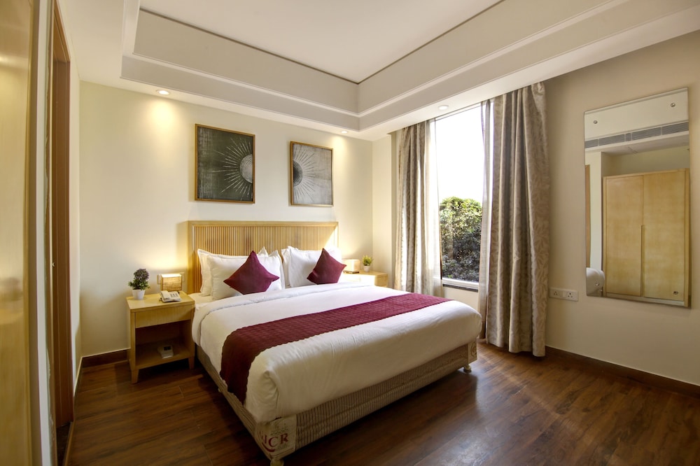 Saltstayz Corporate Suites – Golf Course Road 21/50
