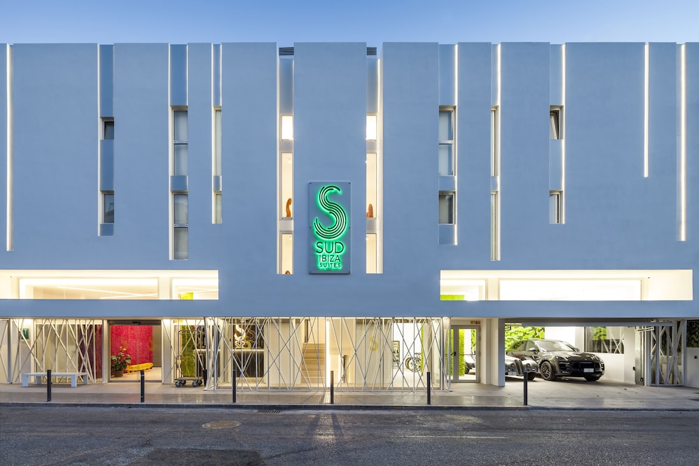 SUD IBIZA SUITES photo4