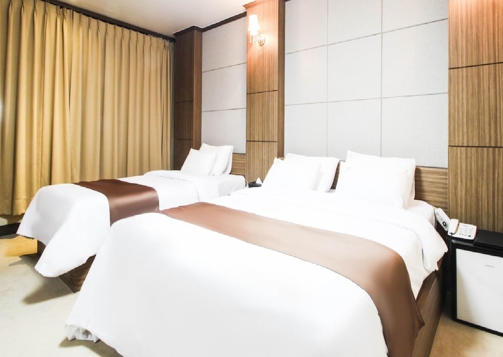 Uljin Grand Hotel 4/26