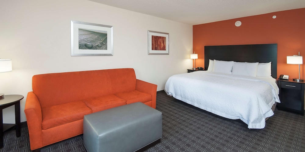 Hampton Inn Suites Seneca Clemson Area Sc 24/74