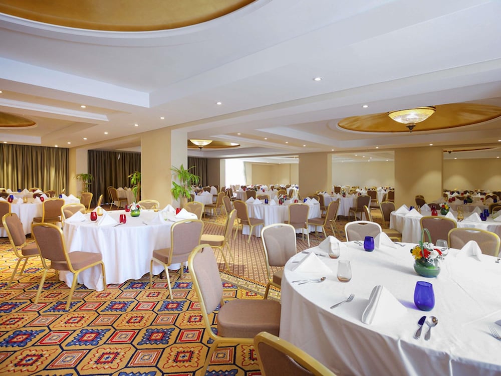 Pullman Al Marjan Island Resort 100/114