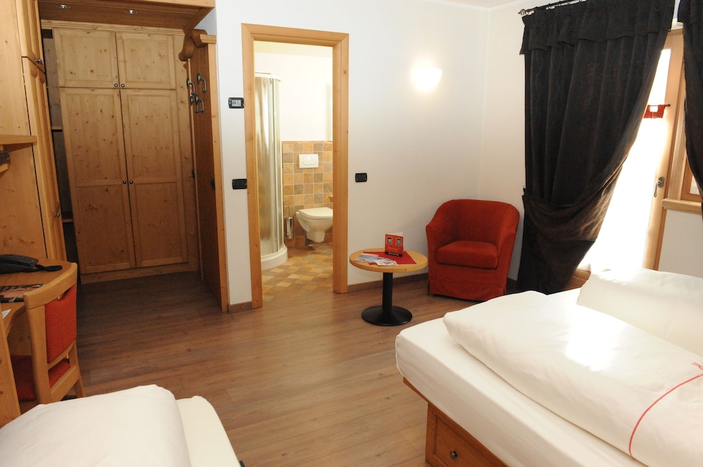 Meeting Hotel 14/64