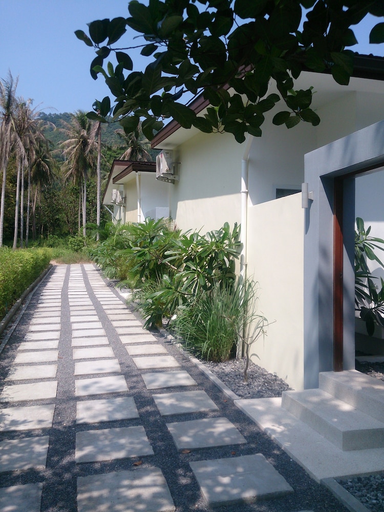 Chuan Chom Villas 32/35