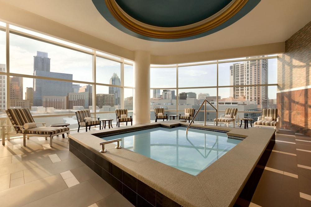 Fairmont Austin 41/72