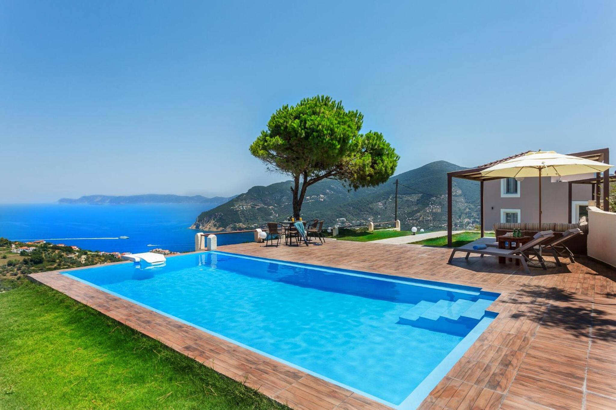 Villa Savvina 41/49