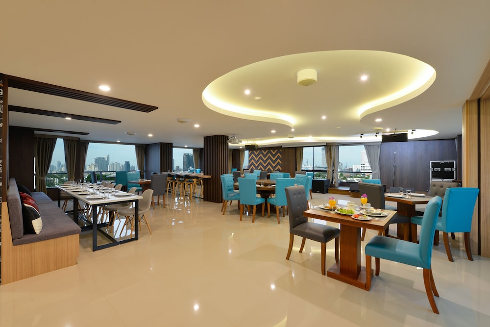 Siri Ratchada Bangkok 48/69