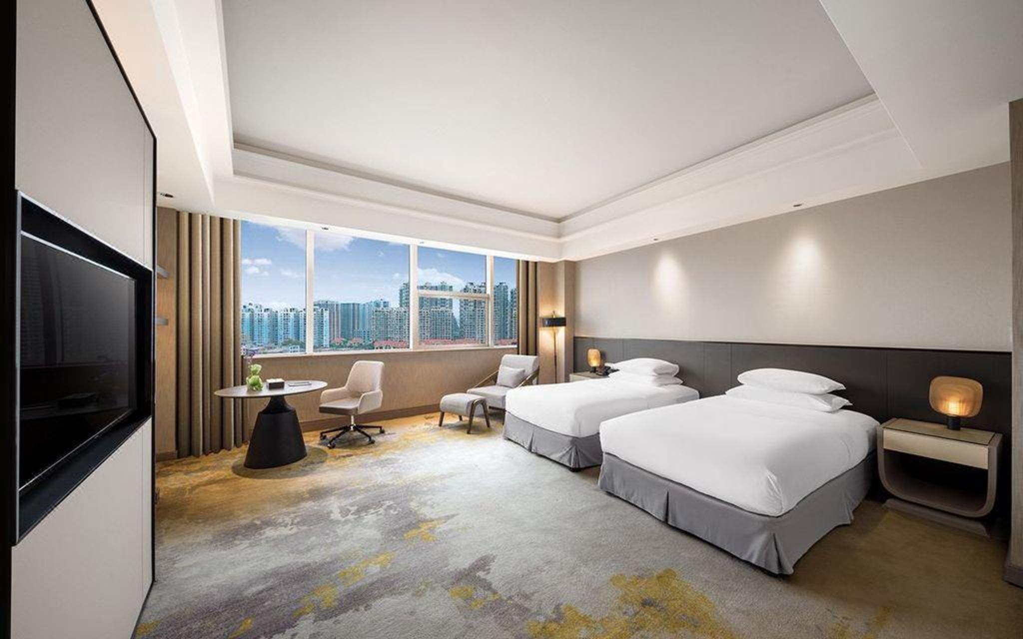 Golden Shining New Century Grand Hotel Beihai 16/49