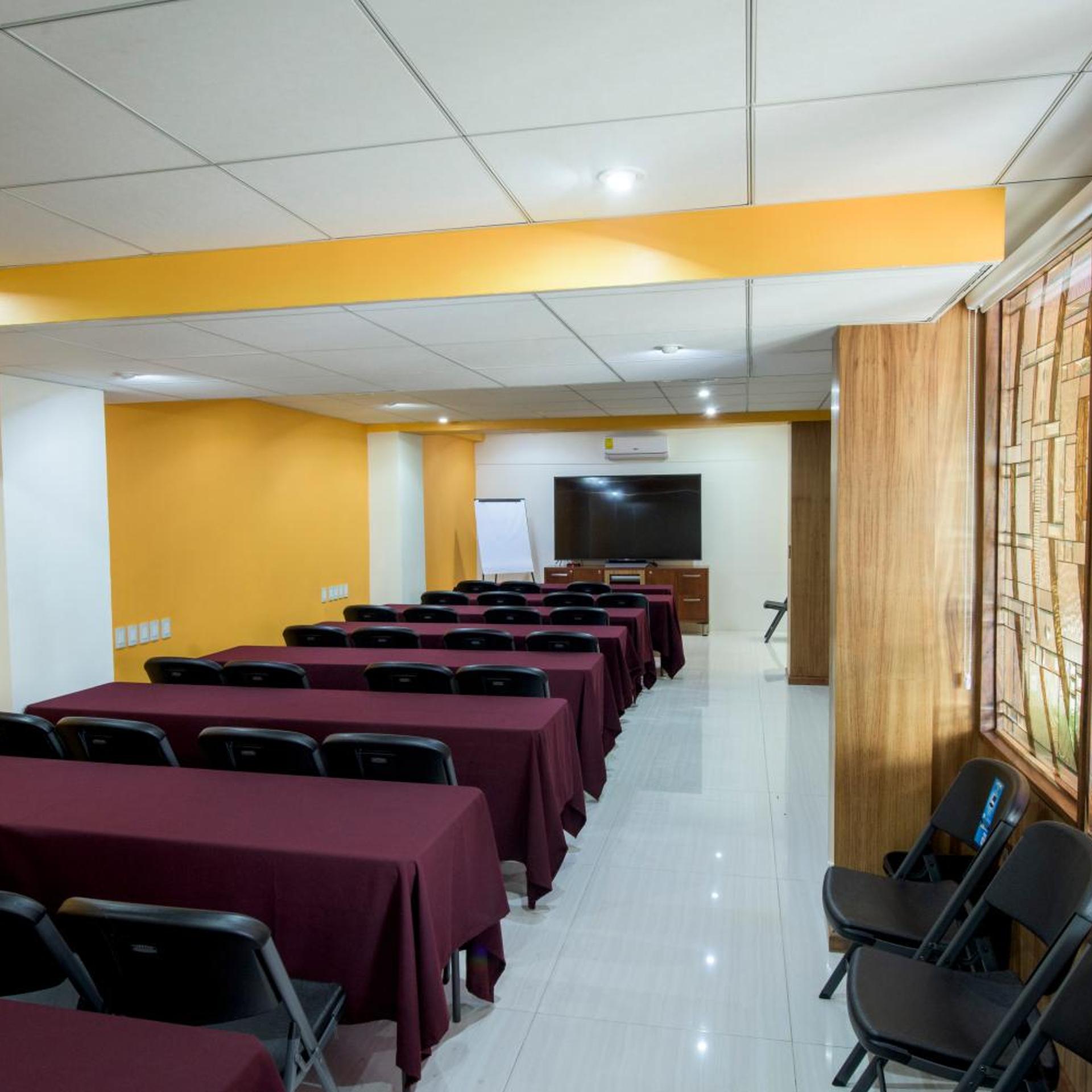 Hotel Oaxaca Inn 45/55