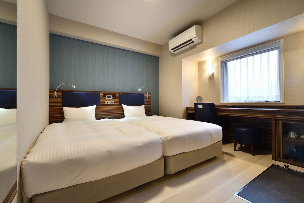 The BREAKFAST HOTEL Fukuoka Nakasu (ex Hotel WBF Fukuoka Nakasu) 22/63