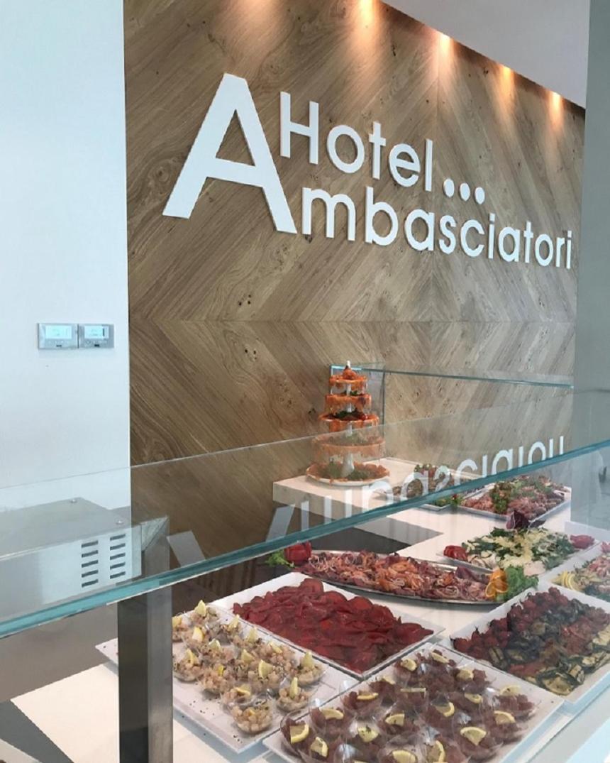 Hotel Ambasciatori 28/44