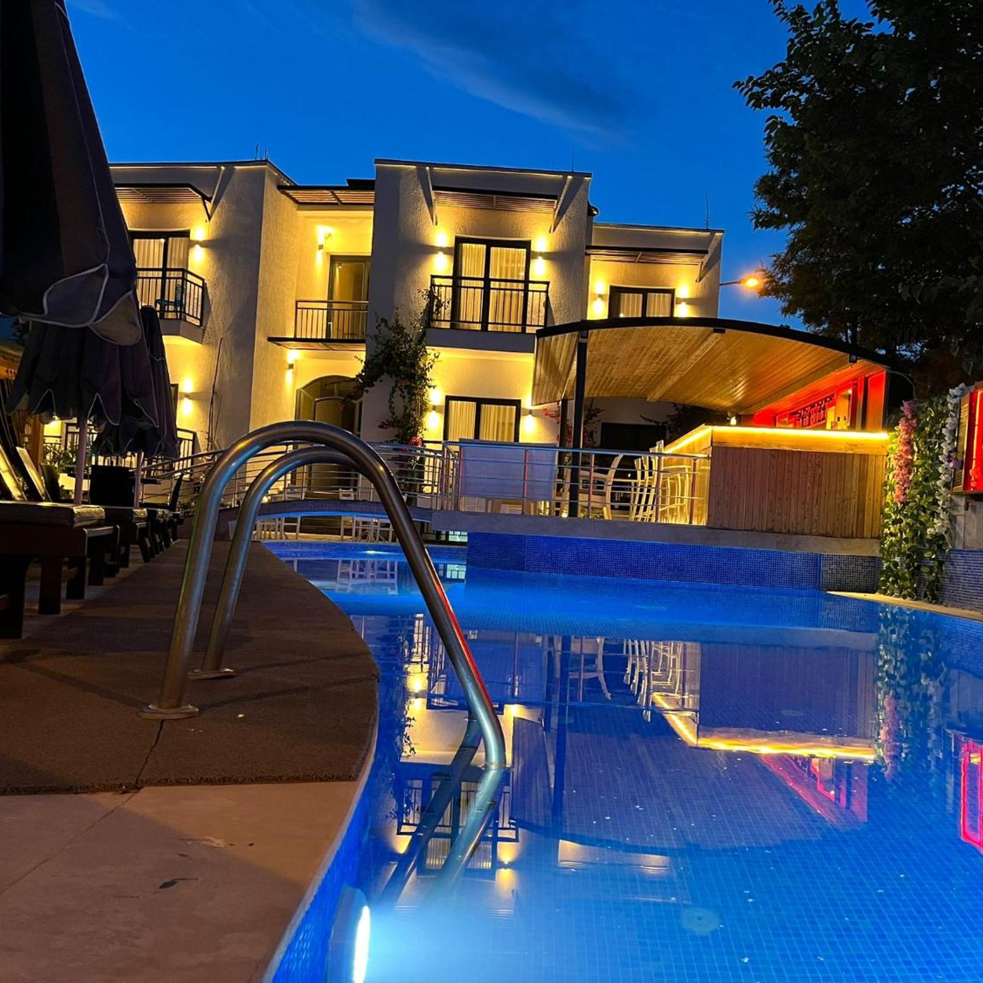Orion Hotel Bitez 28/47