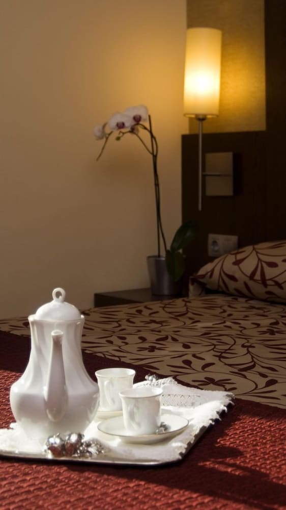 Hotel Juleca 16/26
