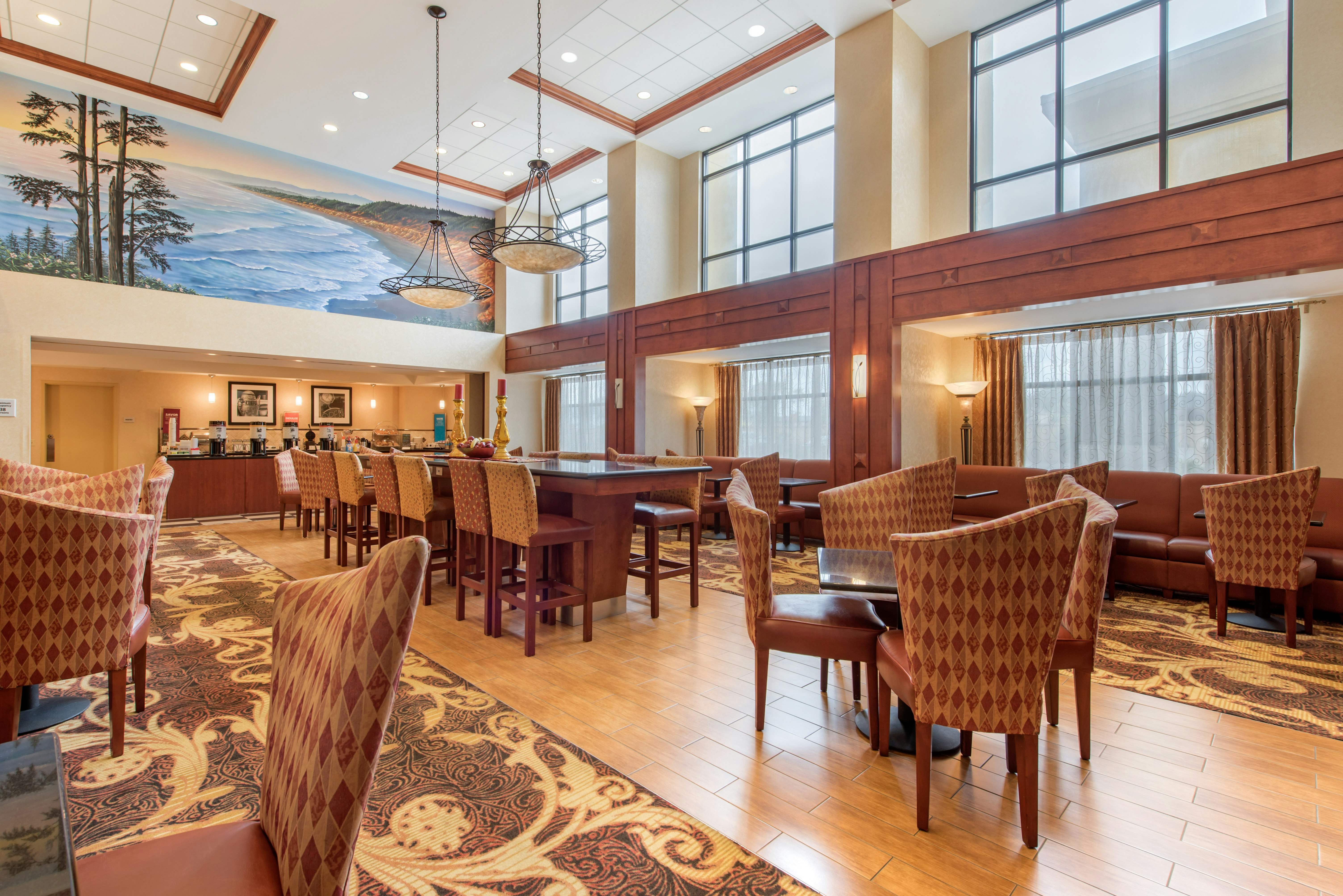 Hampton Inn And Suites Arcata 35/42