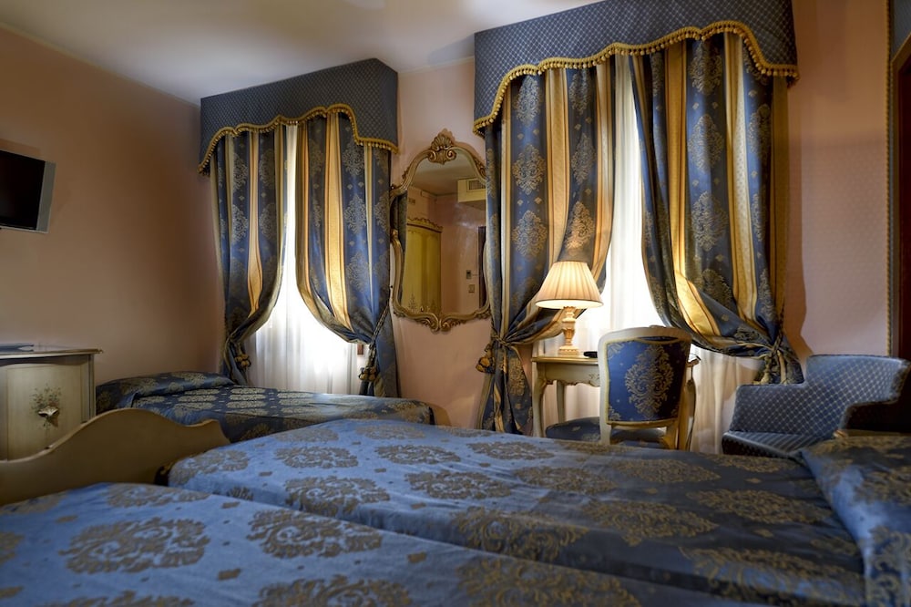 Royal San Marco & Suites 20/50