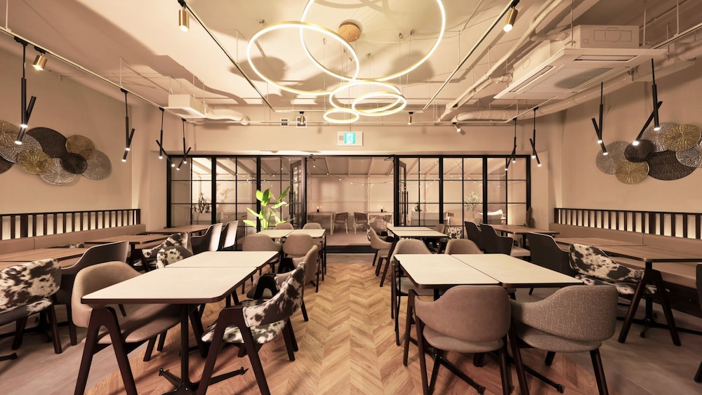 Dotombori Crystal Hotel 3 29/31