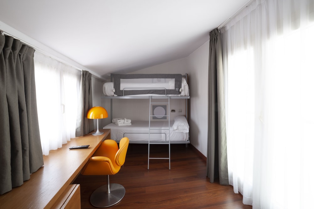 Petit Palace Plaza Malaga 24/44