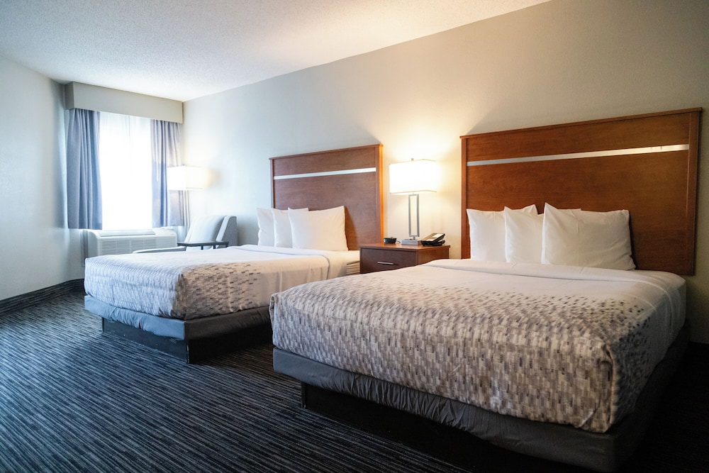 Twin Mountain Inn & Suites 26/71