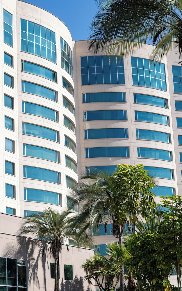 TORRES DE SUITES BY INAMAZONAS 4/63