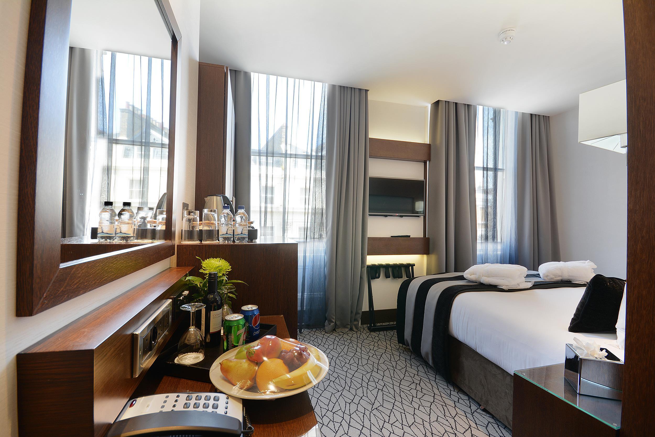 Club, Double Bed, Devonshire Wing