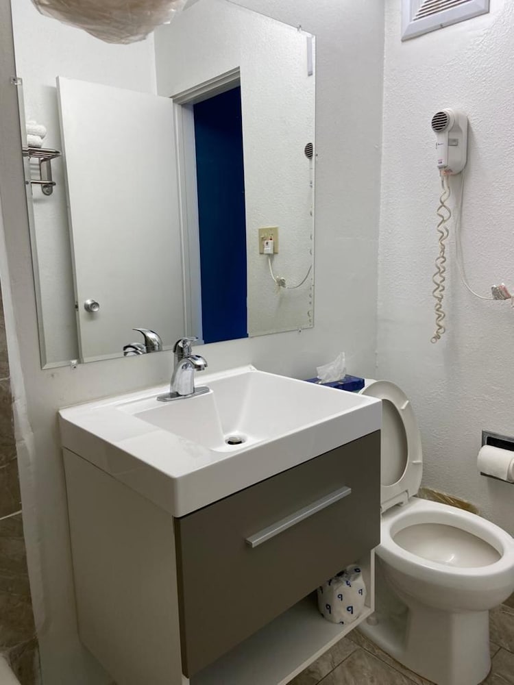 Days Inn by Wyndham Chico 36/40